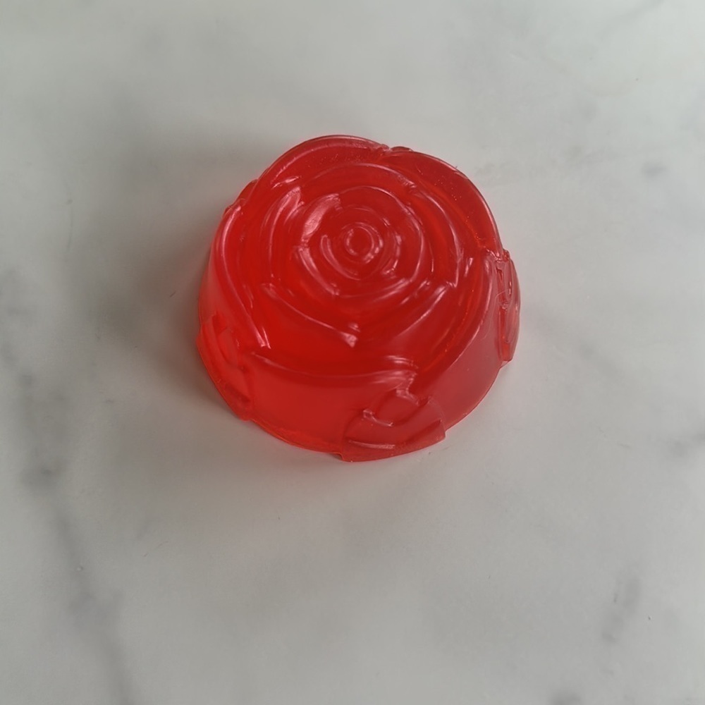Rose soap bars đč Set of 3 - Picture 3 of 12